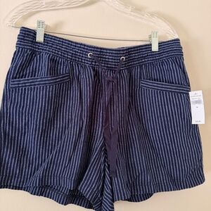 casual linen GAP shorts